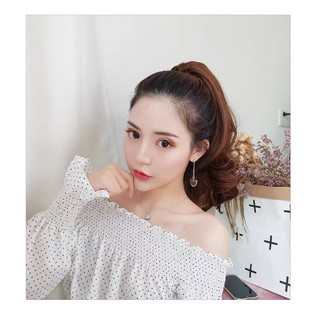 Tóc giả ngoặm xoăn ngắn cao cấp.