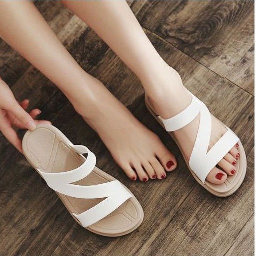 Dép sandal nữ cao cấp quai trơn mềm êm bền đẹp DN32