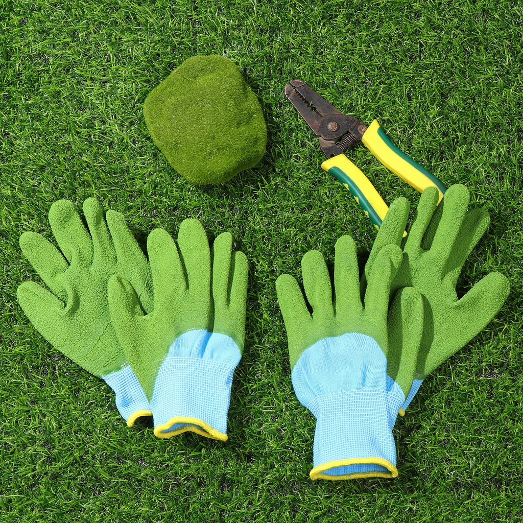 CACTU 3 Pairs Outdoor Mittens Gripper Rubber Foam Gardening Gloves Rubber Coated Work Kids Boys Dust gloves Children