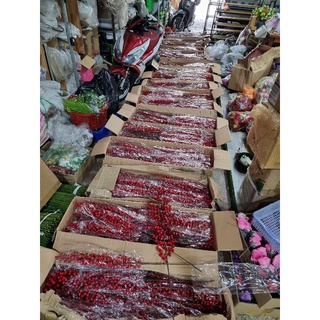Cành đào đông 12 nhánh, loại 1 trái to, căng bóng