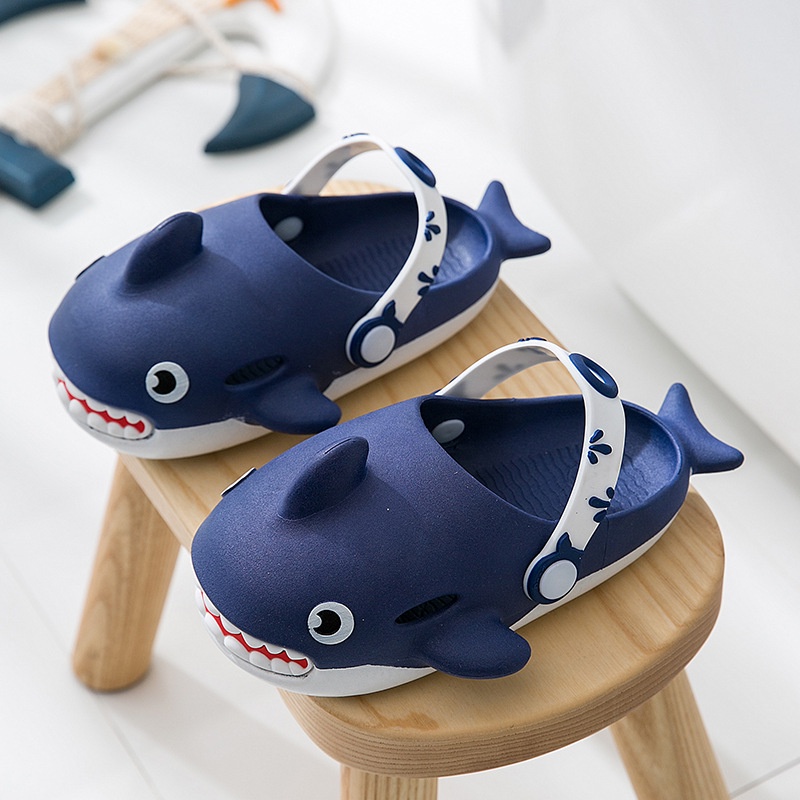 Dép Cá Mập Đang Yêu Dễ Thương Cho Nữ Nam Size Người Lớn Và Trẻ Em [H71] - Lucky Shoes VN