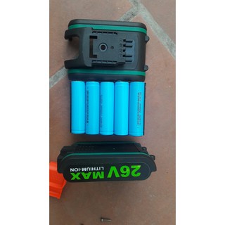 MÁY KHOAN PIN HITACHI 26V  2 PIN (CÓ BÚA)