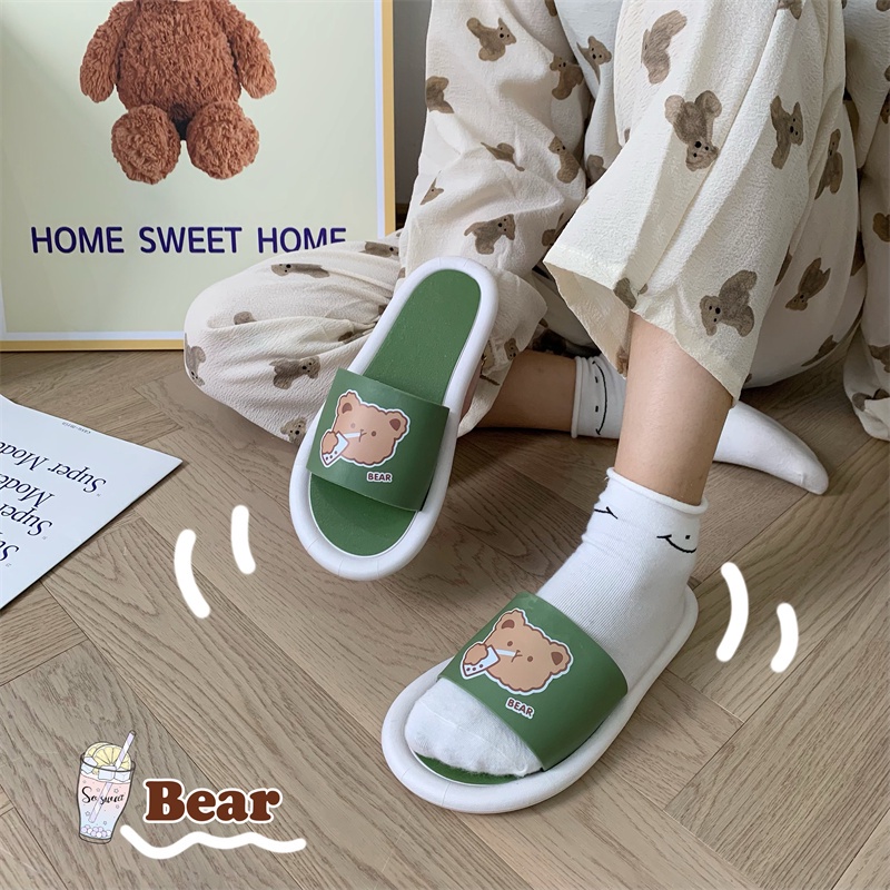 JY083- Dép cao su hình gấu ôm trà sữa in đế tròn dẻo mềm chuẩn Quảng Châu