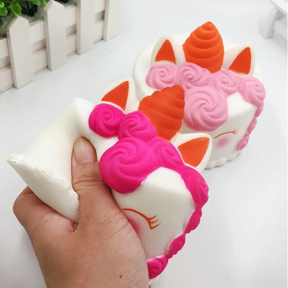 Đồ chơi Squishy Giảm Stress Hình Kỳ Lân Dễ Thương Cho Bé