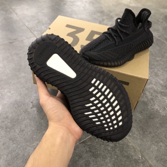 Yeezy 350 black static