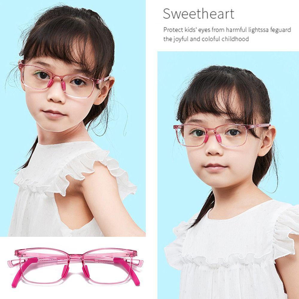 Mắt Kính Siêu Nhẹ Bảo Vệ Mắt Cho Bé Khi Đi Máy Tính