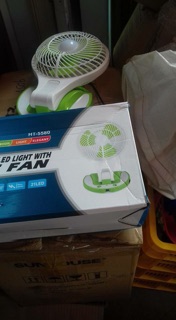 Quạt tích điện mini fan
