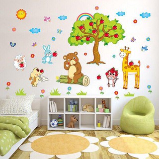 decal dán tường cây táo và gấu