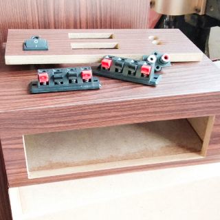 Vỏ CD ô tô, đủ phụ kiện