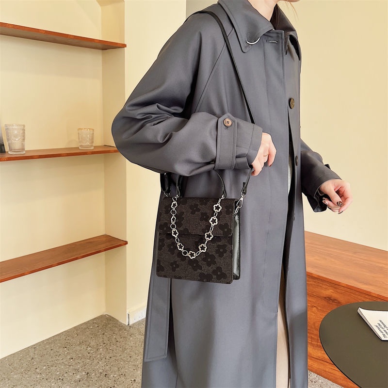 Túi hộp đeo chéo dây xích túi xách nữ đẹp túi tote vintage hoa nhỏ hàn quốc