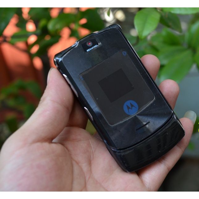 ĐIỆN THOẠI MOTOROLA V3I SIÊU MỎNG SANG TRỌNG