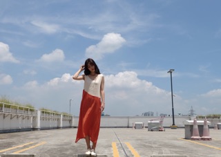 Váy maxi chất linen xước( còn cam đất)