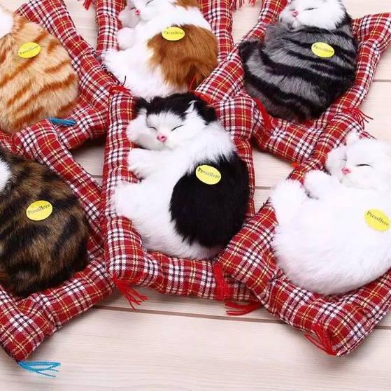 Đồ Chơi Hình Mèo Đang Ngủ Có Âm Thanh Sống Động Giống Thật Cho Mèo Cưng