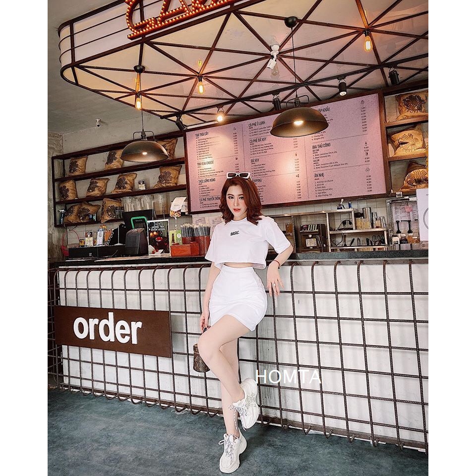 Set Áo CRT Kèm Chân Váy Thêu Basic | BigBuy360 - bigbuy360.vn