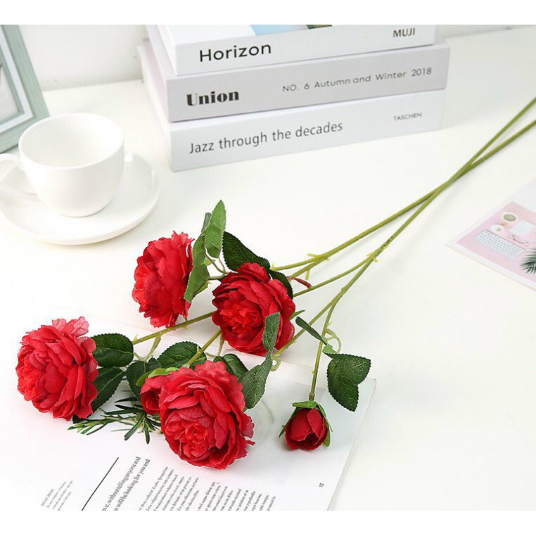 Hoa Hồng lụa nhân tạo 1 cành 3 bông hoa ( có quà tặng )