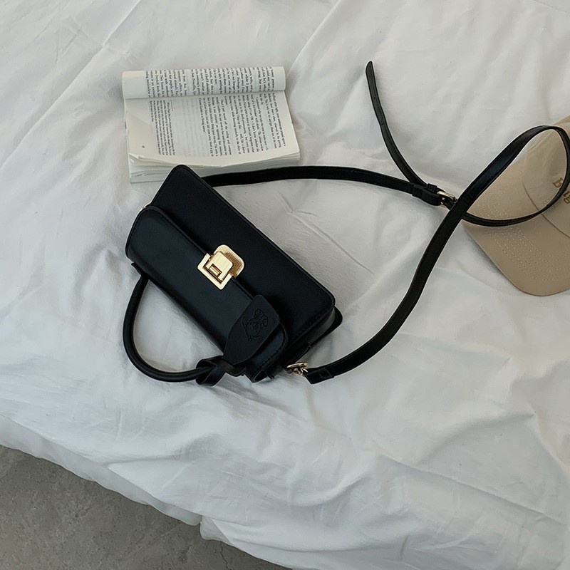 Túi đeo chéo IELGY hình vuông nhỏ thời trang Hàn Quốc dành cho nữ khi đi chơi