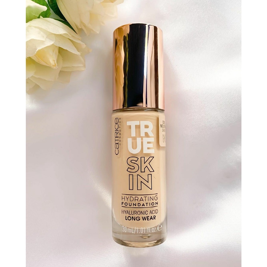 Nền Catrice True skin. Đảm đảm bảo là thích luôn nha.