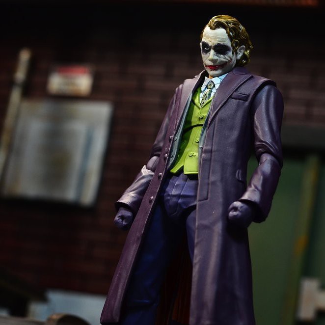 GIÁ HỦY DIỆT Mô Hình Joker The Dark Night SHF - S.H. Figuarts Full Box