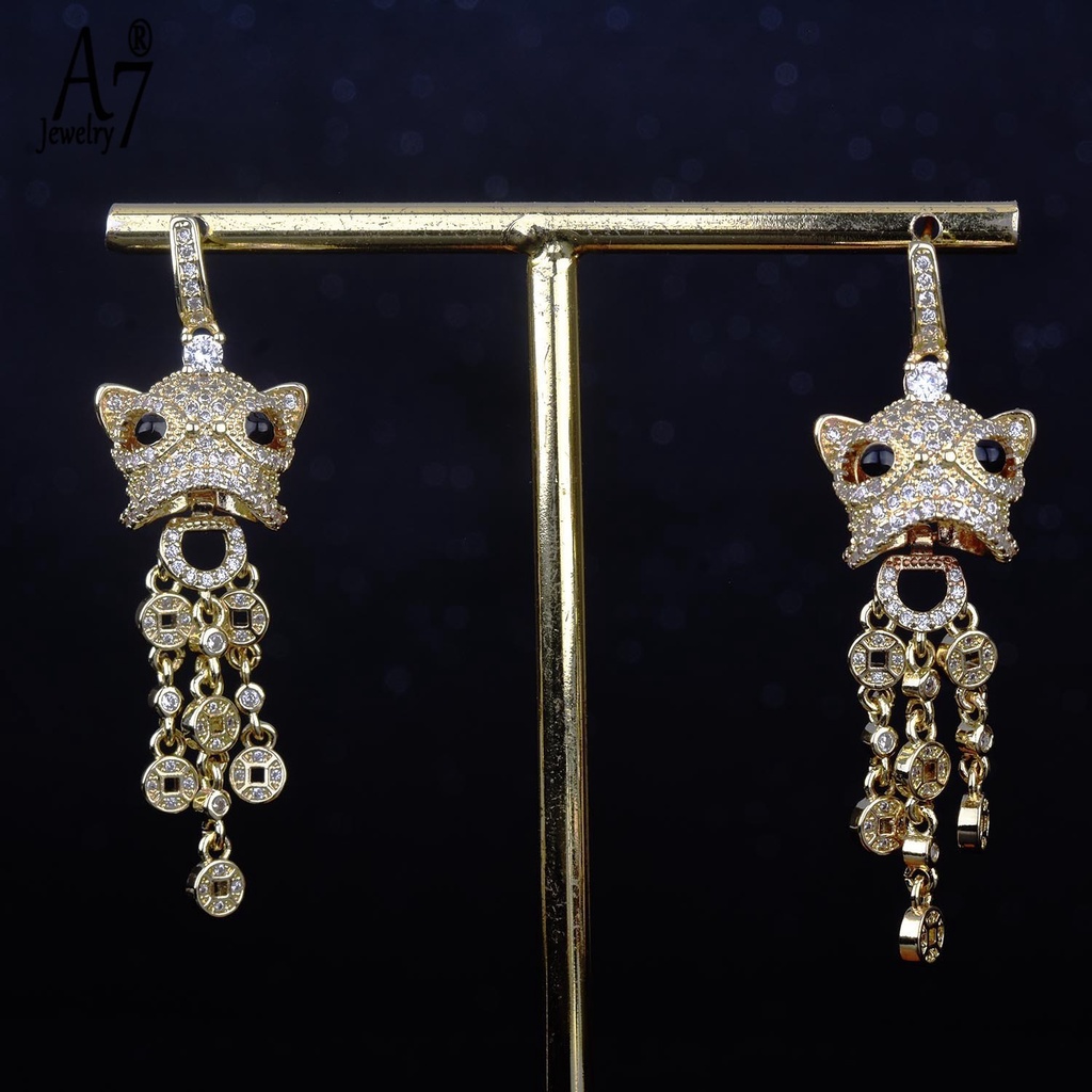 Khuyên tai may mắn mạ vàng 18K