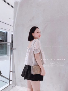 Áo babydoll và chân váy dạ