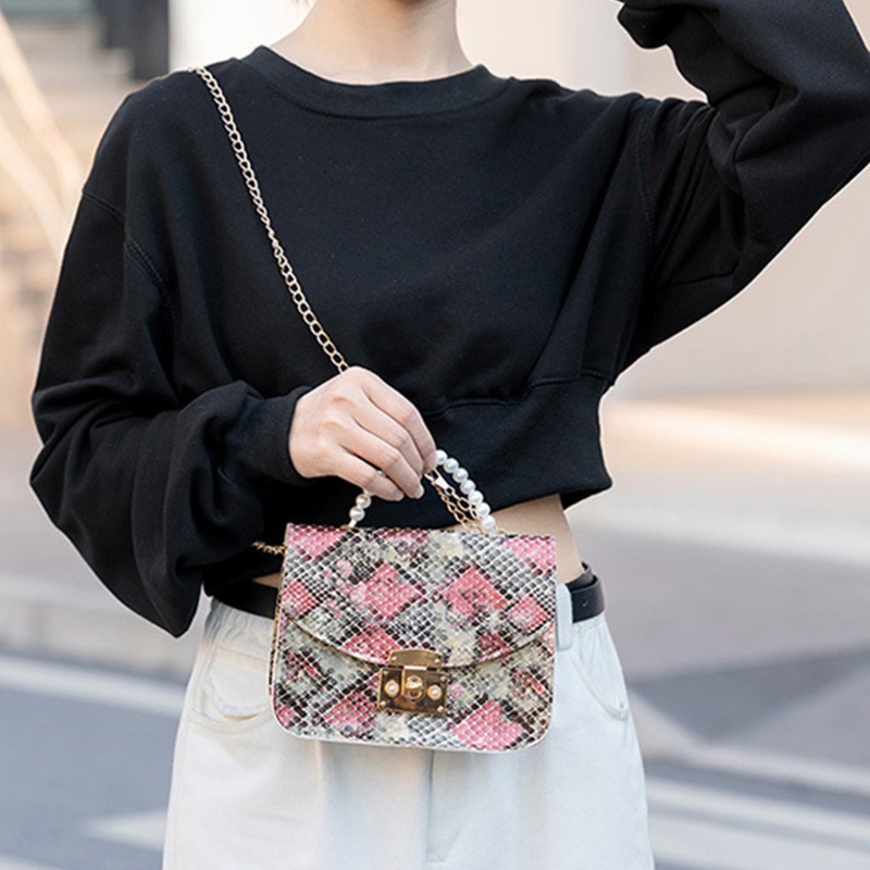 Túi Xách Da Pu Dáng Vuông Nhỏ Vân Da Rắn Phối Dây Xích Thời Trang Cao Cấp