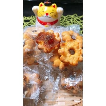 [ Đã nghiền ] Combo 300g bánh hoa cúc nhân dứa/ bánh hoa mai nhân khóm/ bánh khóm món ăn vặt ngon tốt cho sức khỏe