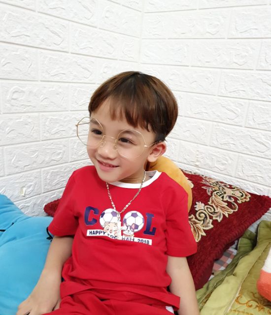 KÍNH MẮT CÁ TÍNH BÉ TRAI + BÉ GÁI