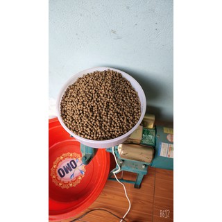 Cám Cá Độ Đạm 20% Chuyên Câu Cá Lớn