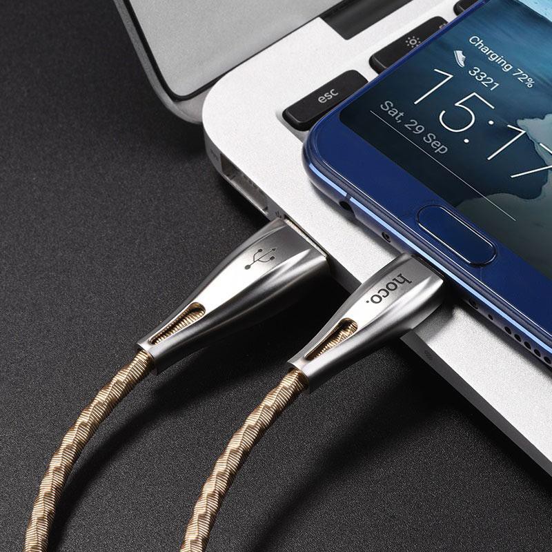 Cáp và truyền dữ liệu Hoco U56 Metal armor cổng Type-C, QC3.0, điện áp 2.4A max, dài 1.2M