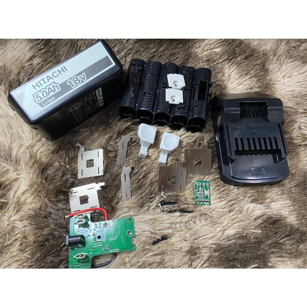 Vỏ Mạch pin Hitachi 5S 18V, nhận sạc Adadpter và có led báo pin. BN.