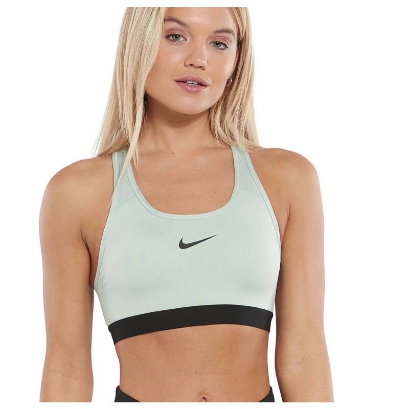 Áo bra thể thao Nike chính hãng đã qua sử dụng size M