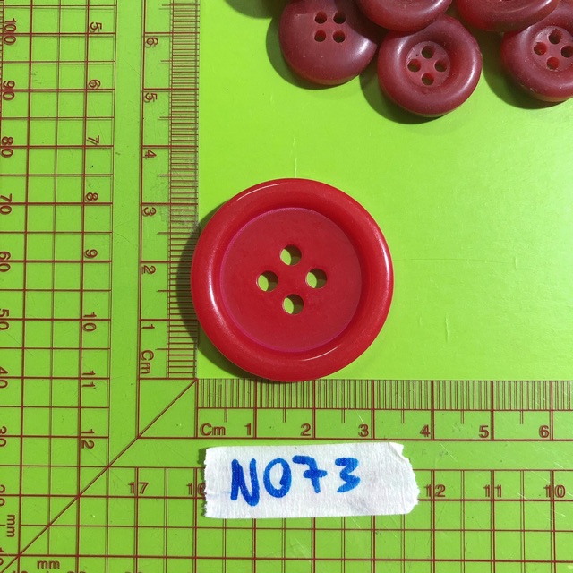 Combo nút áo đỏ trơn N070-N073