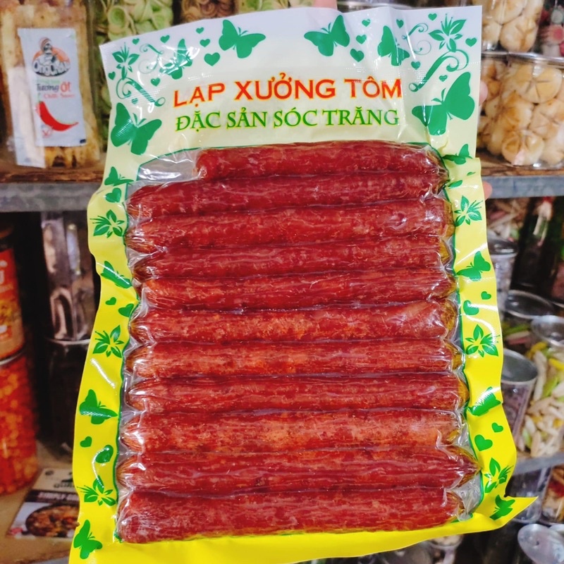 Lạp Xưởng Tôm Sóc Trăng Hút Chân Không 500g