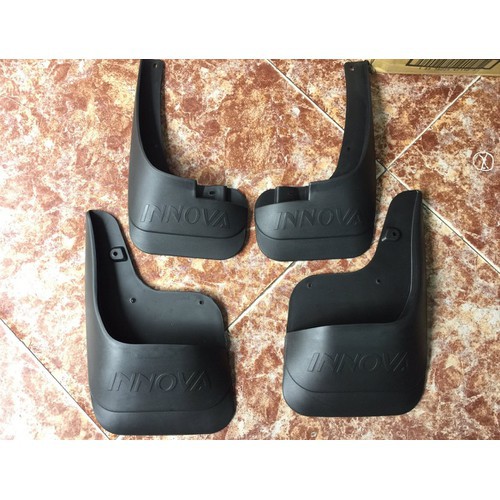 <DEAL HỦY DIỆT> Chắn bùn bánh Toyota Innova 2006-2015 - DH393 @