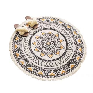 Thảm tròn boho họa tiết vàng