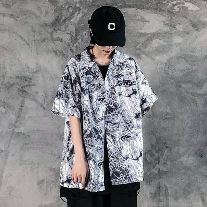 ÁO SƠ MI LOANG MẠCH MÁU NAM NỮ CỔ BẺ TAY LỠ IN CHỮ - ÁO LOANG FORM RỘNG UNISEX CÁ TÍNH