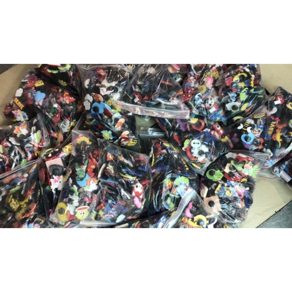 Combo 10 Sticker 2D siêu dễ thương gắn vô dép sục
