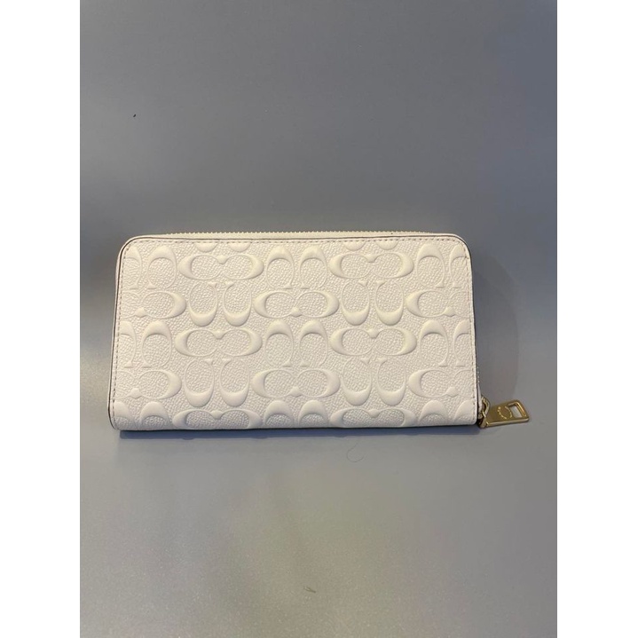 Vi Coach wallet