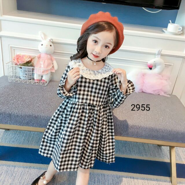 Váy thô Hàn Quốc kẻ caro