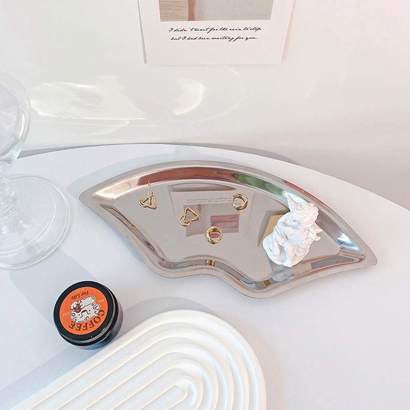 Khay Đựng Trang Sức Hình Trái Tim Sáng Tạo