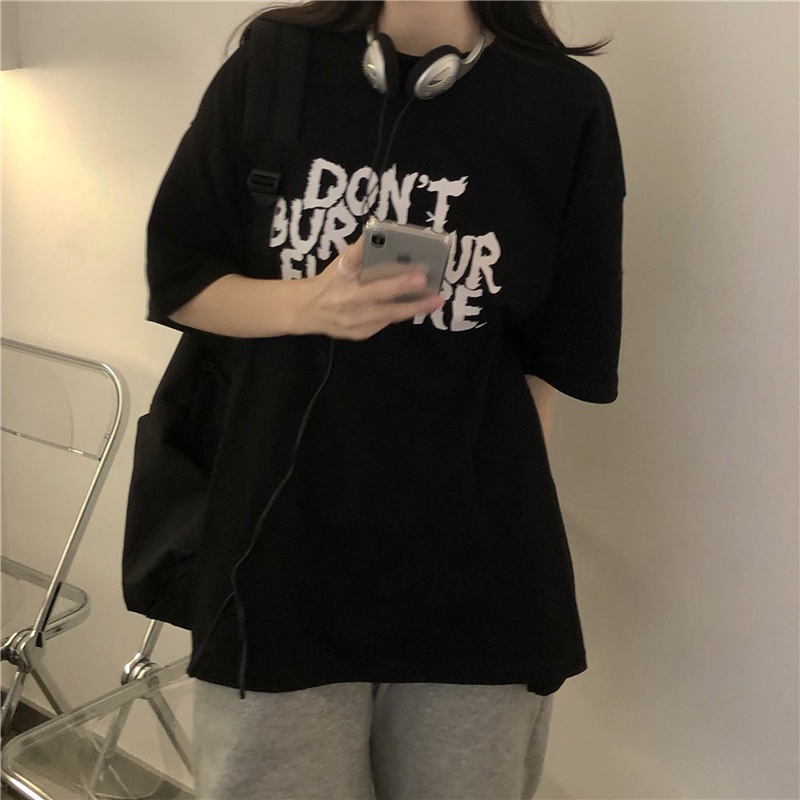Áo thun unisex cộc tay cổ tròn form rộng in chữ Dont Burn Our Future - Áo phông nam nữ oversize cộc tay dáng rộng