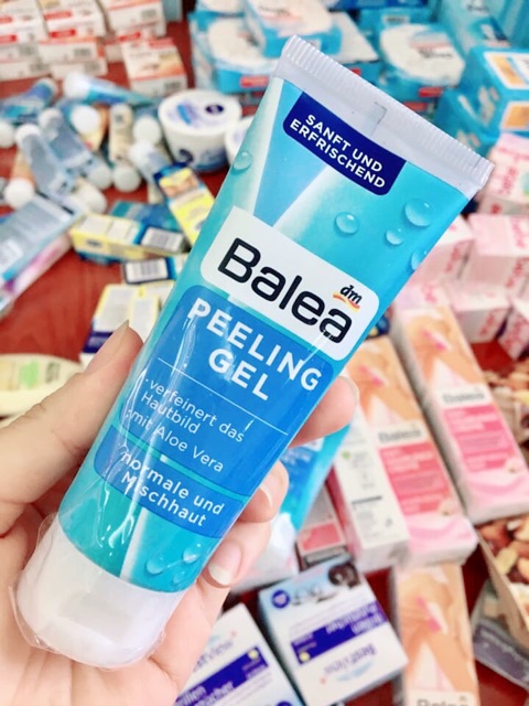 Kem tẩy tế bào chết Balea PEELING GEL