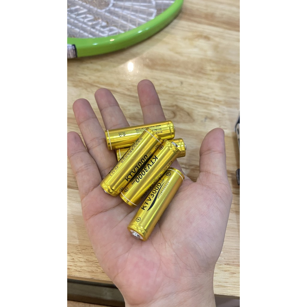 Bàn xạc pin 2 AA - 3AA