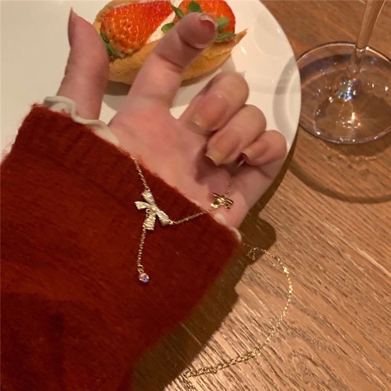 Female student bow / love clavicle chain / temperament high-end ins fashion accessories