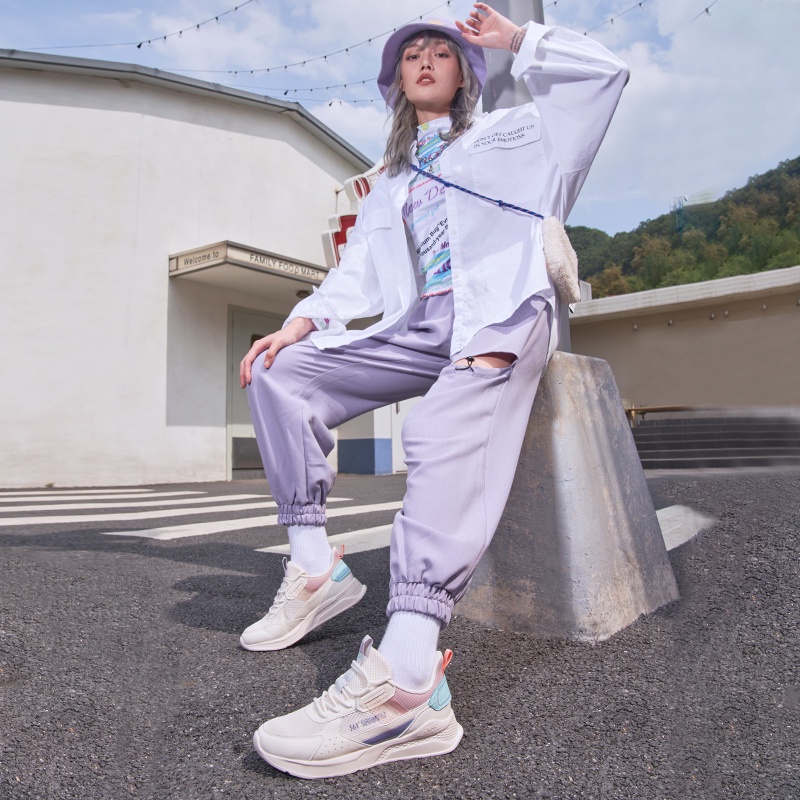 361 Degrees Women's Casual Shoes Sneakers Breathable Comfortable Lightweight 682136704V