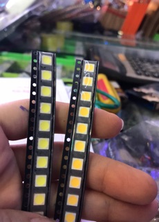 Led dán SMD mắt 5050. bán theo vỉ 20 con