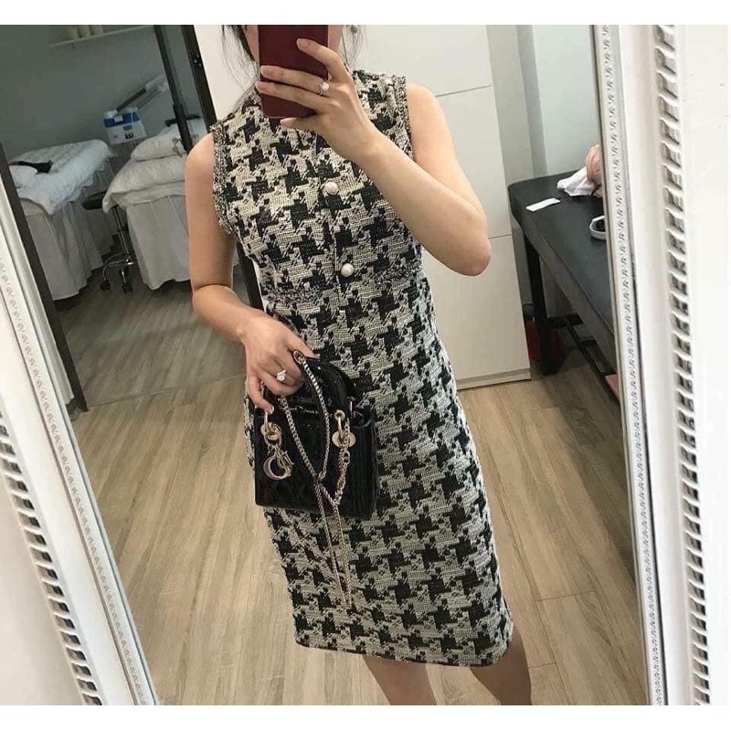Váy zara size xs xs nhỏ nhất,authentic, hoạ tiết siêu sang