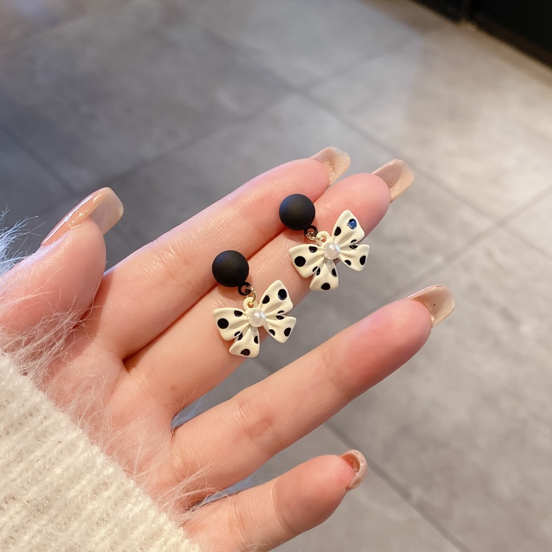 Khuyên Tai Thời Trang Hàn Quốc Mới