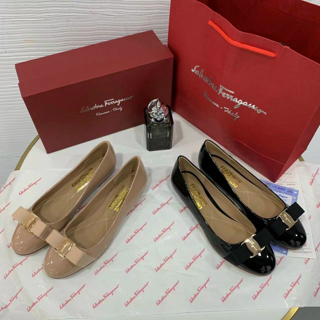 Giày búp bê Salvatore Đen/Kem