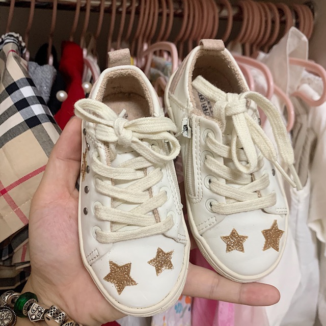 Giày Sneaker zara cho bé size 20